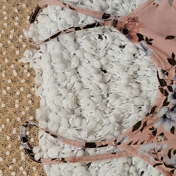 American Eagle top - Picture 2 of 11